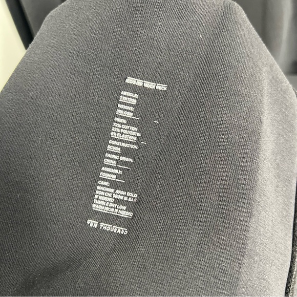 Ten Thousand Recover Mock Neck Sweatshirt Men's Size XL Black Casual Athleisure - Picture 5 of 5